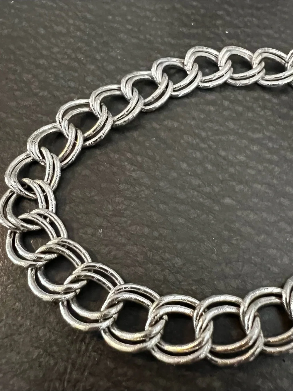 Monet womens bracelet